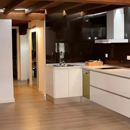 Pintores Turisticos דירה Caces